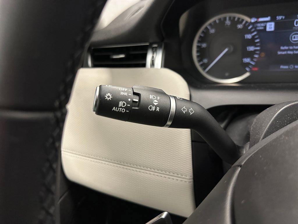 Used 2023 Land Rover Discovery Sport S R-Dynamic image 15
