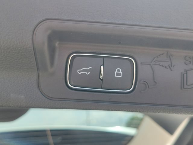 New 2026 Ford Explorer Active w/ Active Comfort Package AWD/4WD image 9