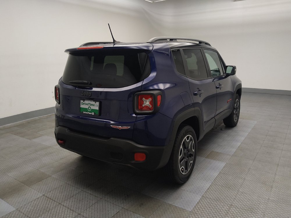 Used 2017 Jeep Renegade Trailhawk w/ Premium Trailhawk Package AWD/4WD image 9