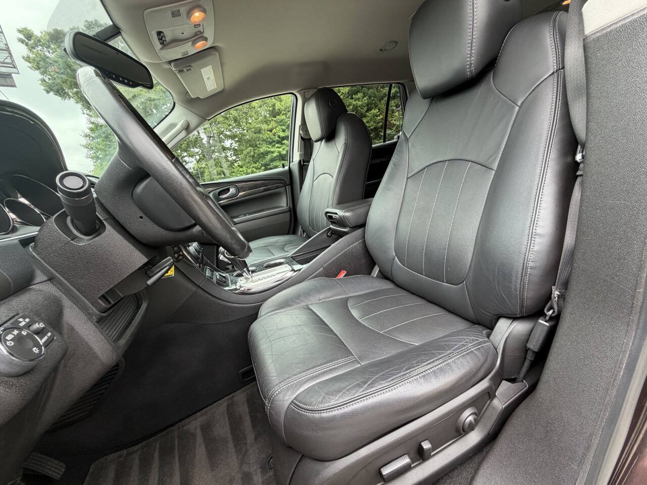 Used 2016 Buick Enclave Leather FWD image 5