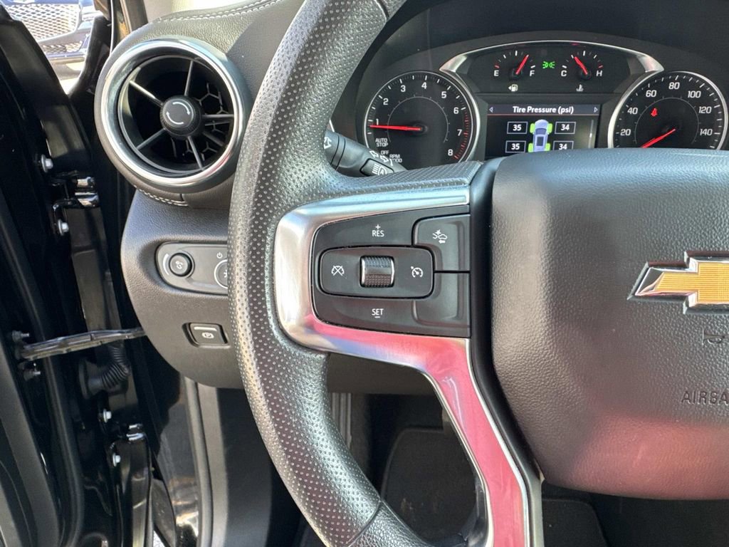 Certified 2025 Chevrolet Blazer LT image 23