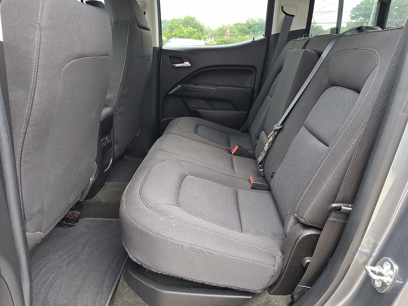 Used 2018 Chevrolet Colorado LT w/ LT Convenience Package AWD/4WD image 11