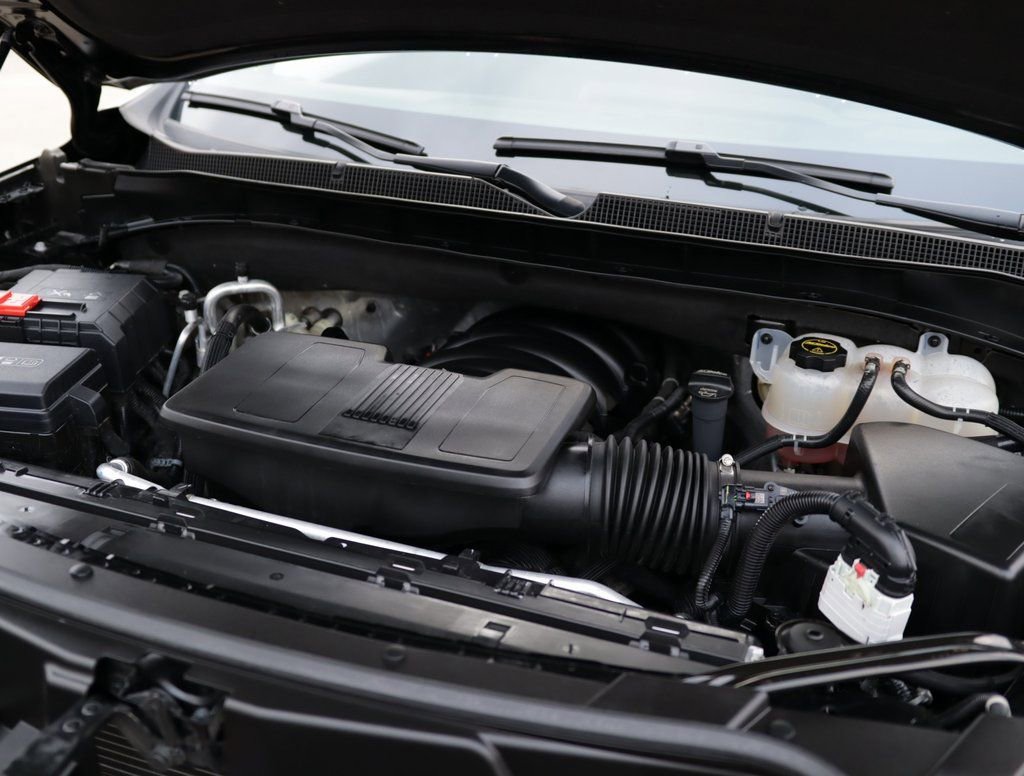 Used 2025 Chevrolet Tahoe Z71 w/ Z71 Off-Road Package image 39