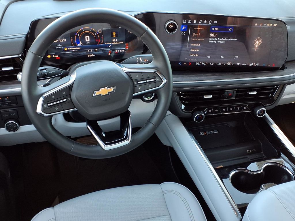 Used 2025 Chevrolet Tahoe Premier image 13