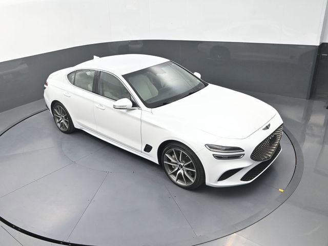 Used 2025 Genesis G70 2.5T RWD image 11