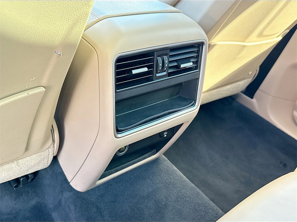 Used 2020 Porsche Cayenne image 28