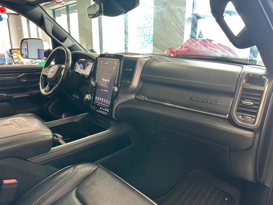 Used 2019 RAM 1500 Limited image 33