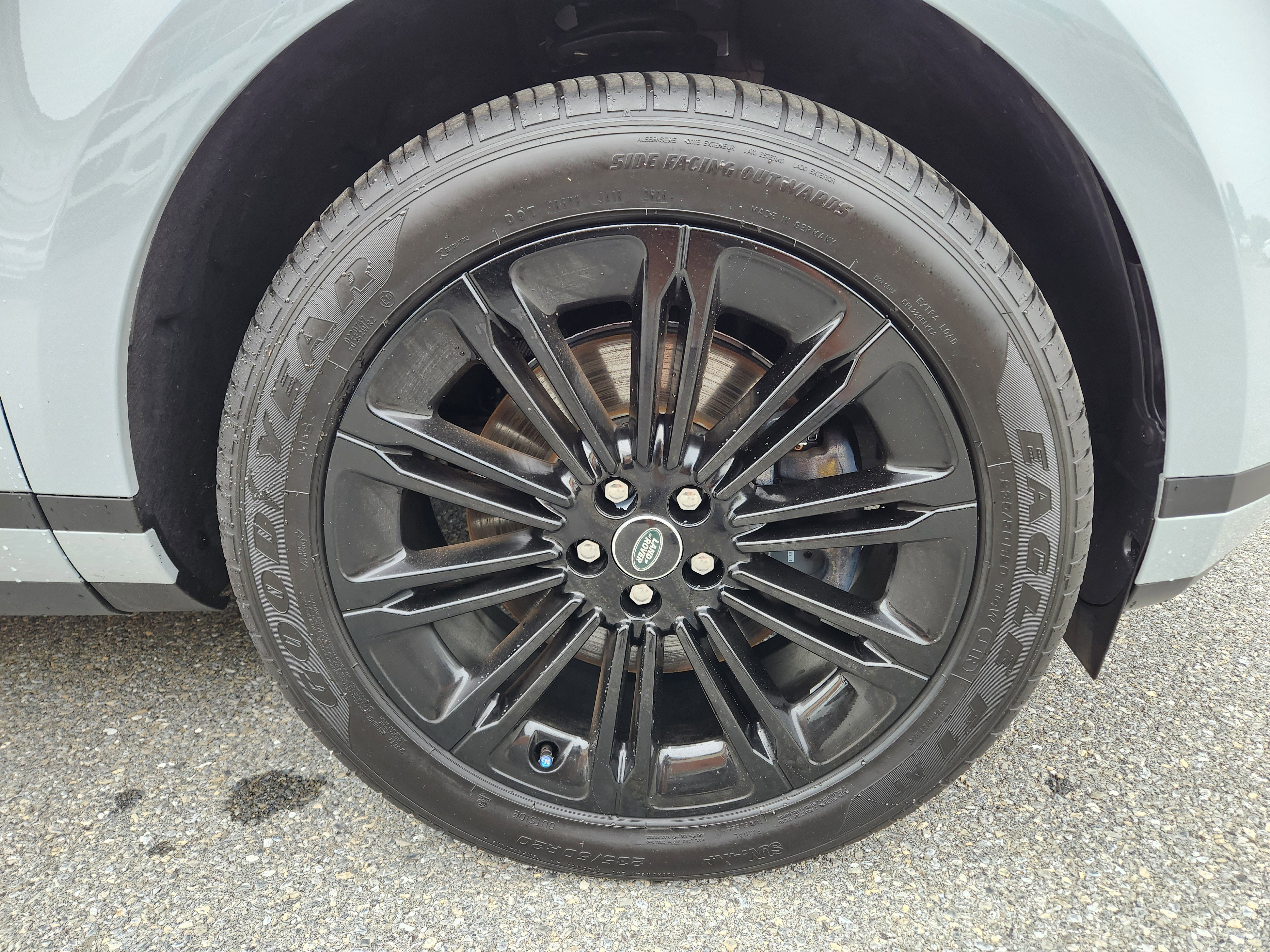 Certified 2025 Land Rover Range Rover Evoque S image 7