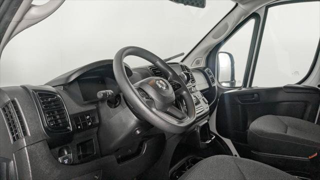Used 2025 RAM ProMaster 2500 w/ U-Haul Equipment Group FWD image 21