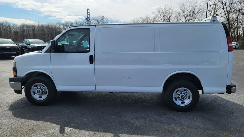 Used 2017 GMC Savana 2500 image 7