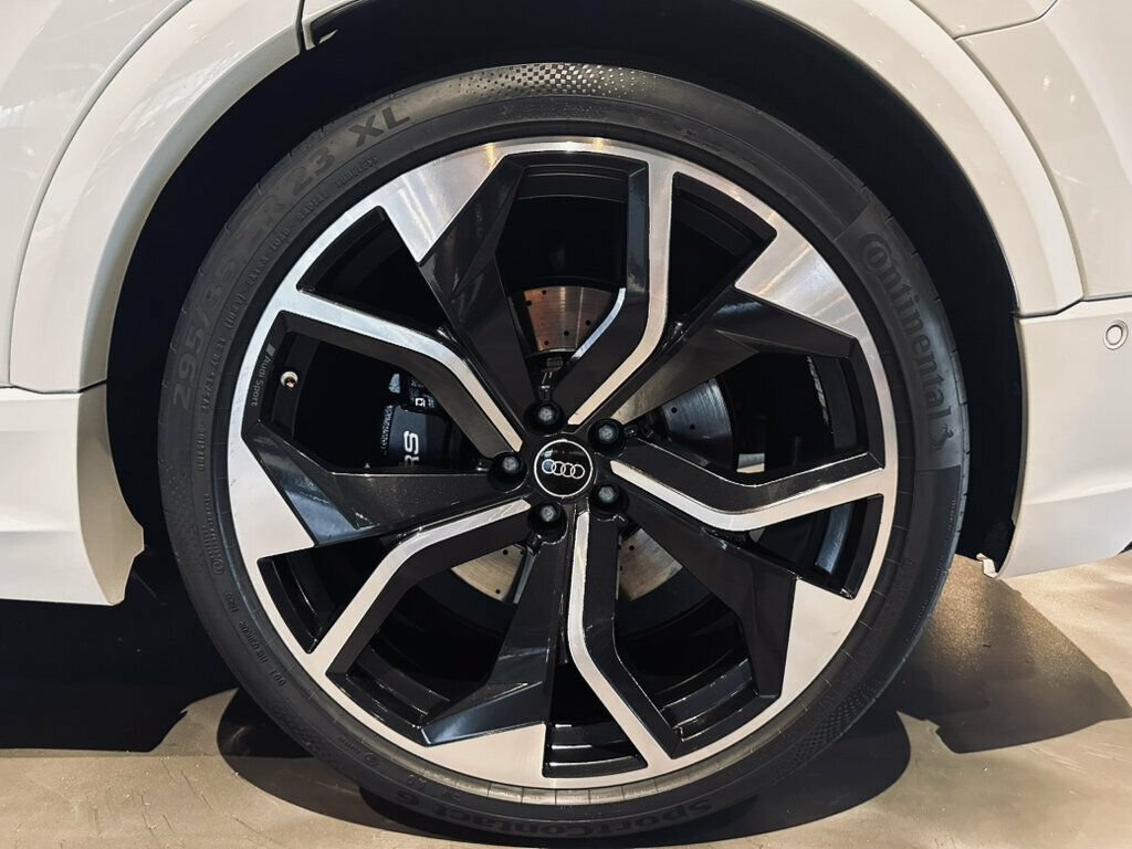 Used 2022 Audi RS Q8 AWD/4WD image 31