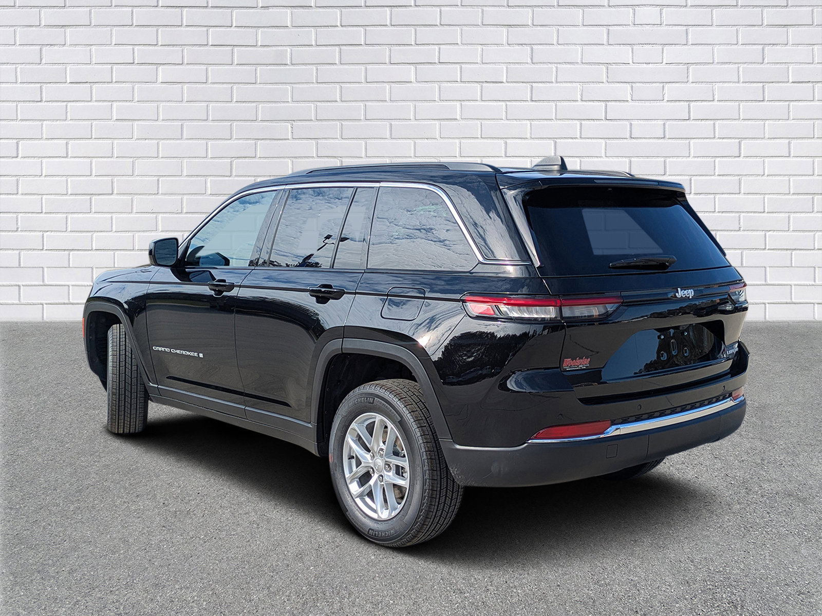 New 2026 Jeep Grand Cherokee Laredo X image 3