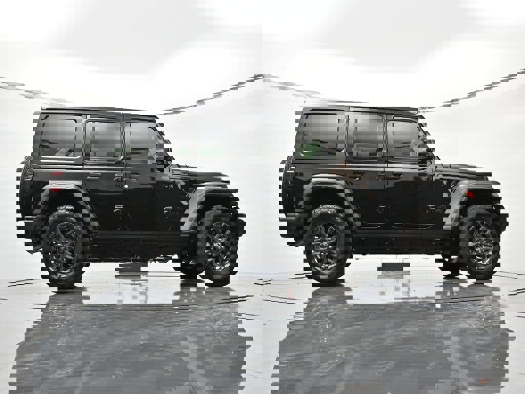 New 2024 Jeep Wrangler Unlimited Sport image 28