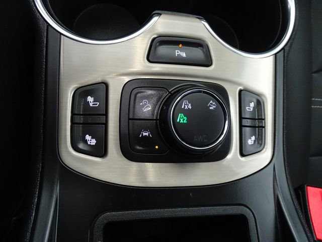 Used 2023 GMC Terrain Denali image 11