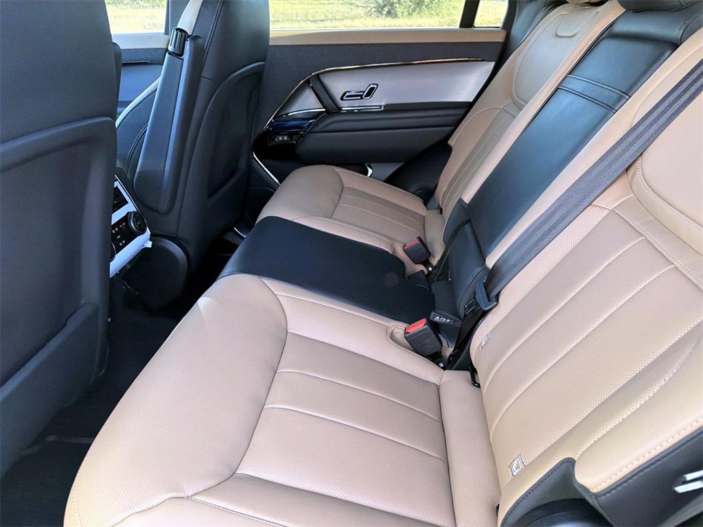 New 2026 Land Rover Range Rover Sport Dynamic SE image 13