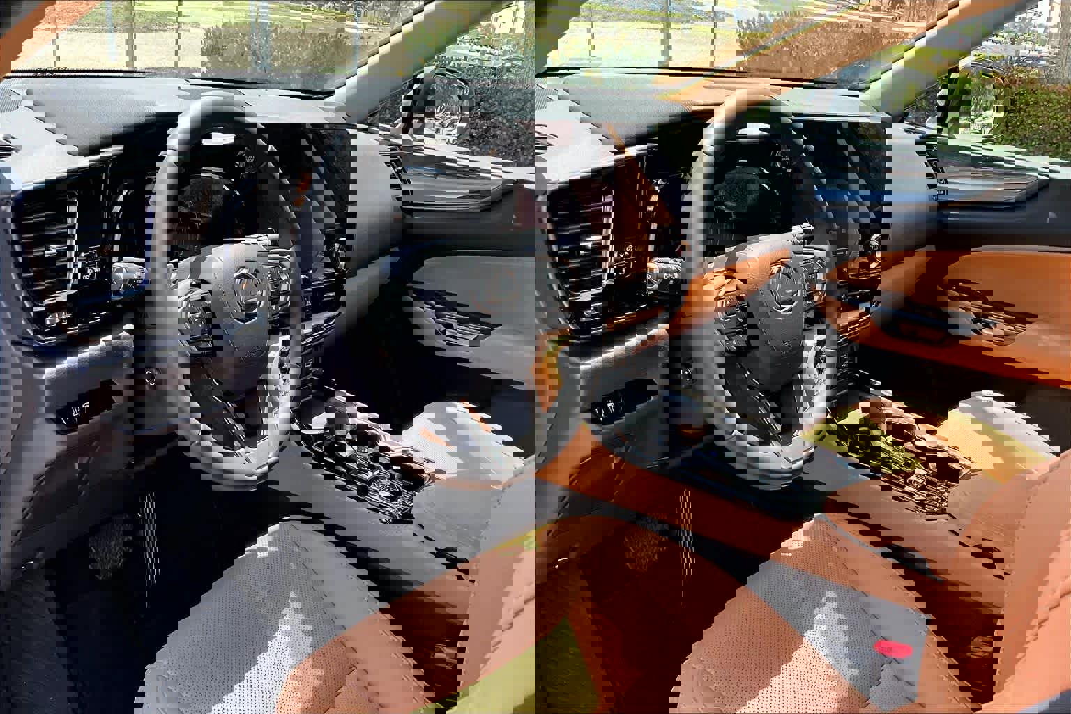 Used 2025 Lexus NX 250 FWD w/ Cold Area Package image 17