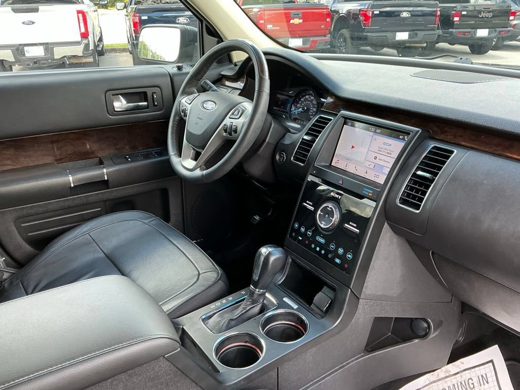 Certified 2019 Ford Flex Limited FWD image 18