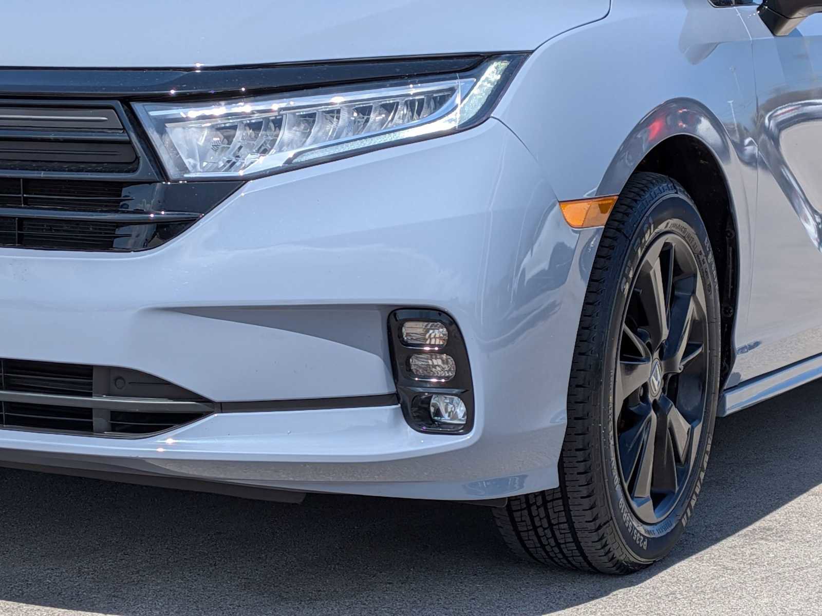Certified 2023 Honda Odyssey Sport image 10