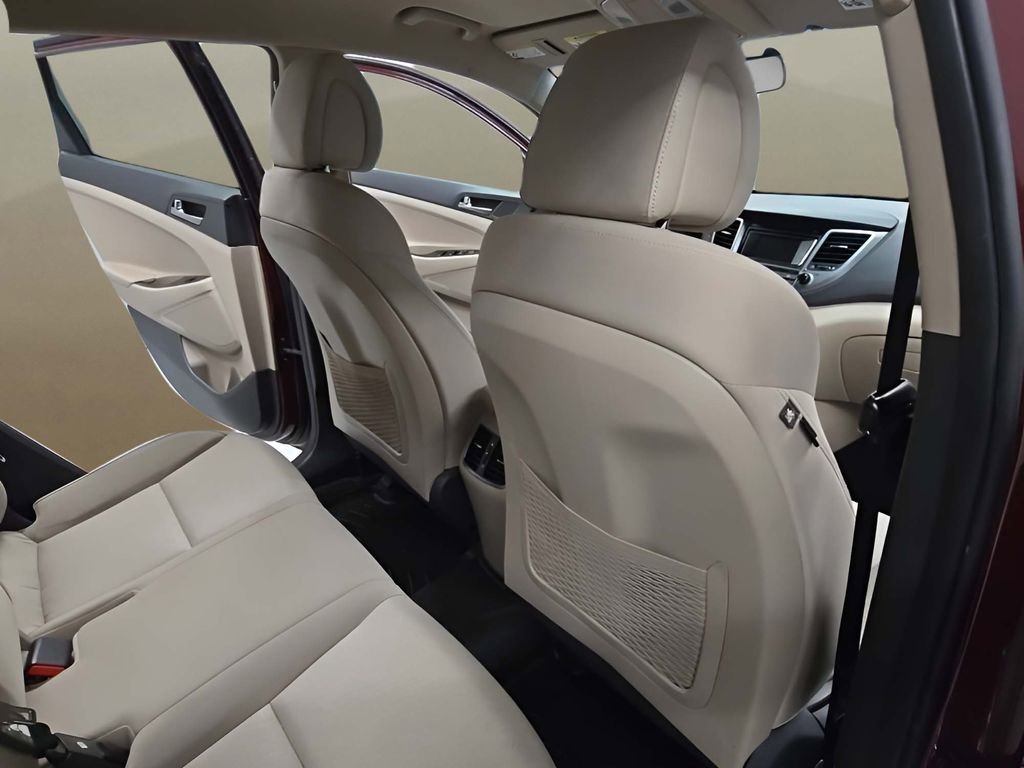 Used 2017 Hyundai Tucson Sport AWD/4WD image 17