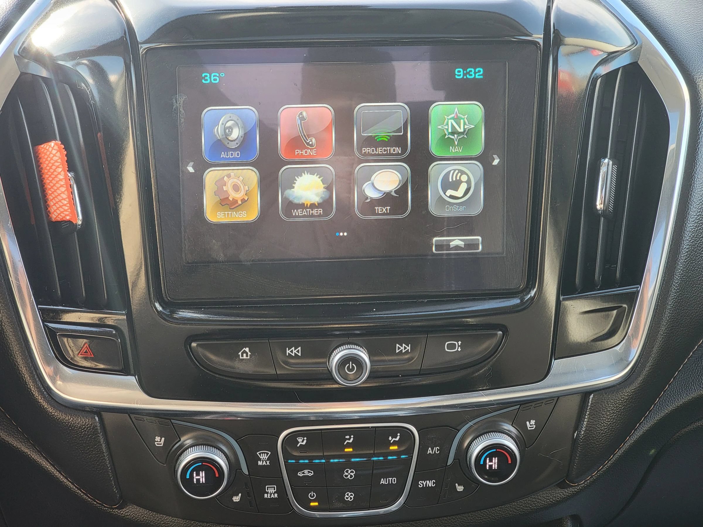 Used 2018 Chevrolet Traverse Premier AWD/4WD image 15