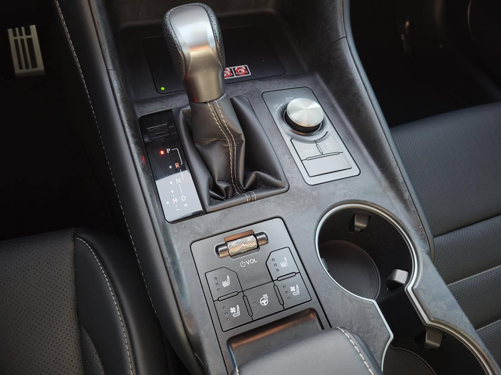 Used 2026 Lexus IS 350 F Sport w/ Accessory Package Z1 RWD image 24
