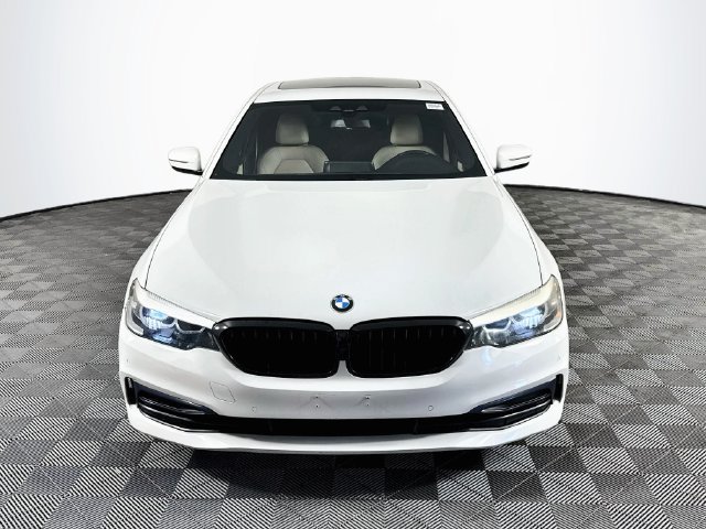 Used 2019 BMW 530i RWD image 2