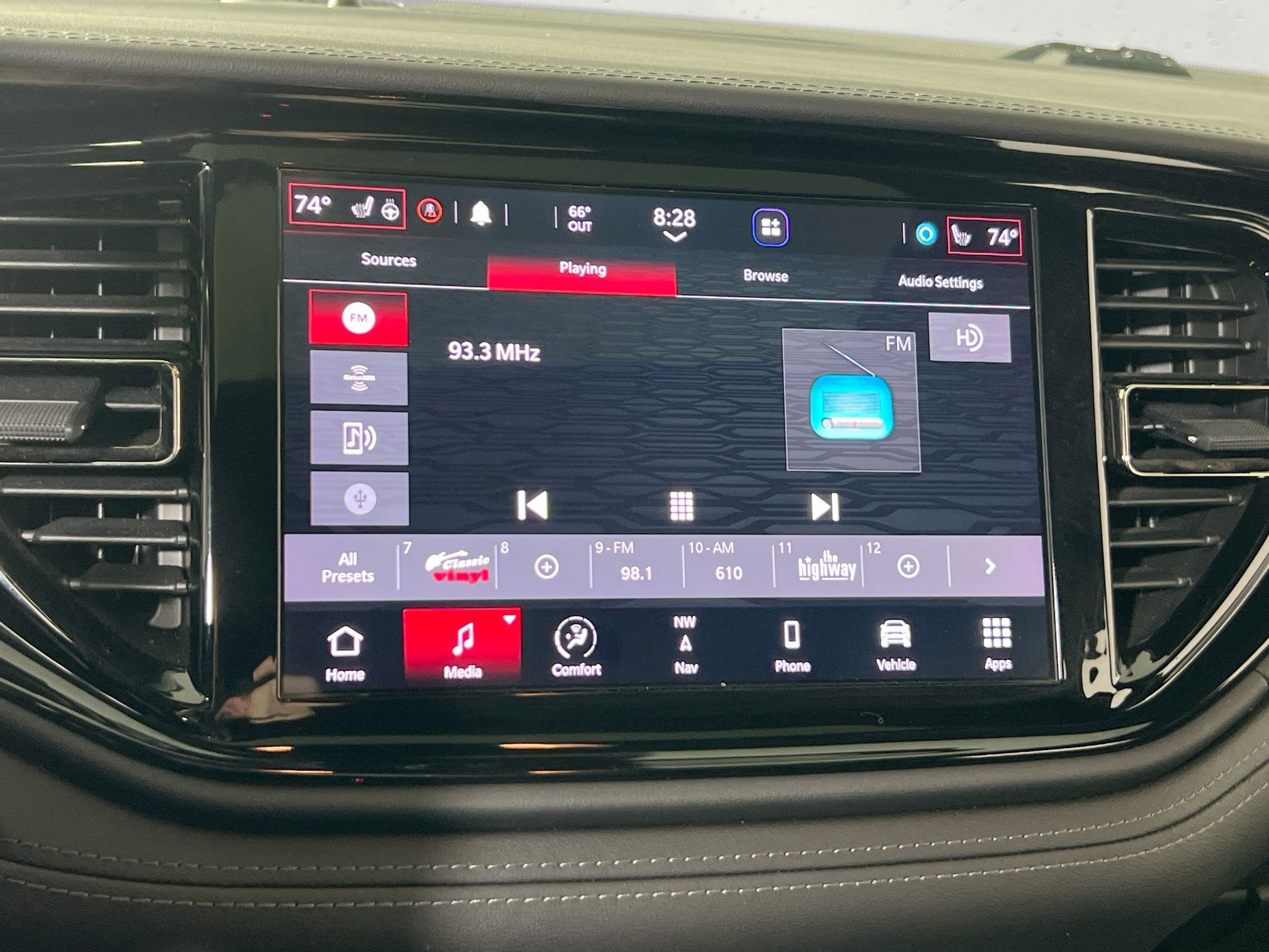 Used 2022 Dodge Durango GT image 15