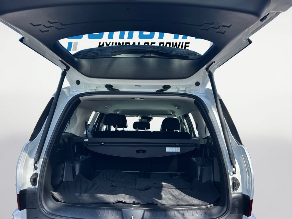 Used 2026 Hyundai Santa Fe SE AWD/4WD image 18