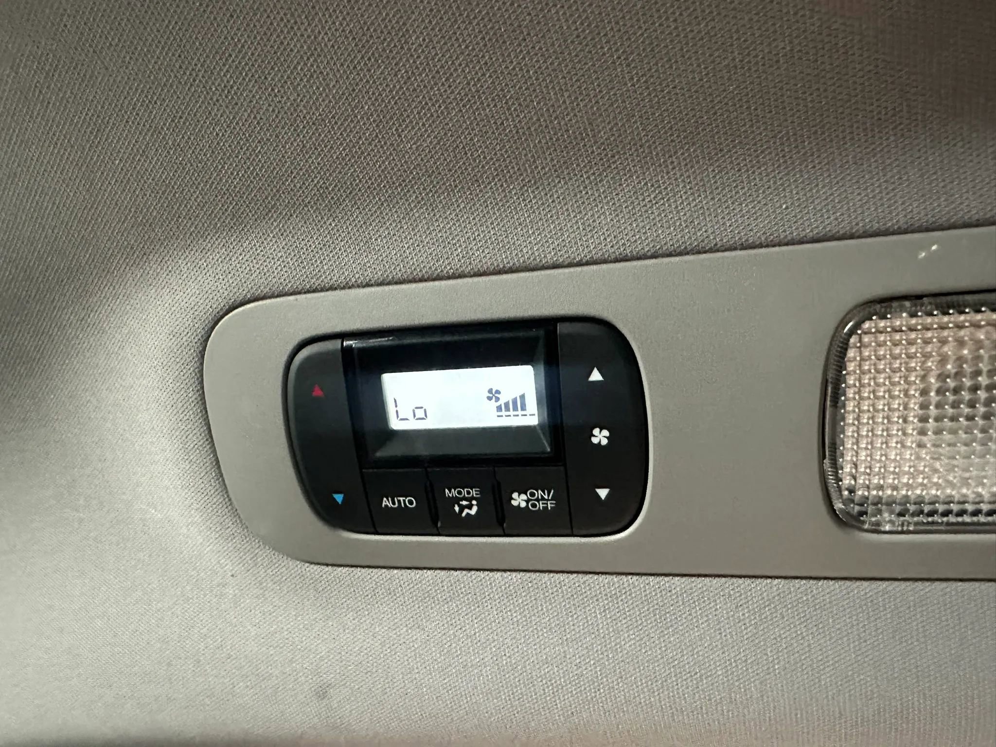 Used 2019 Honda Odyssey Elite image 30