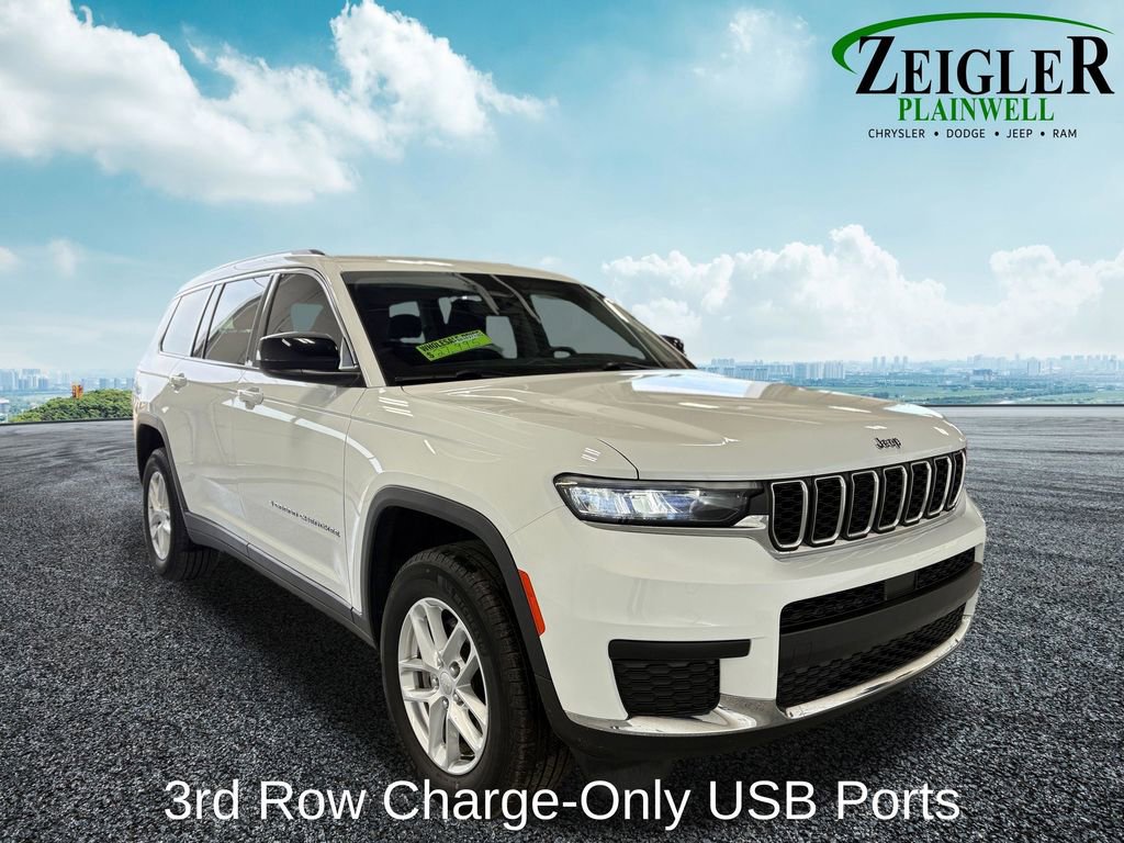 Used 2023 Jeep Grand Cherokee L Laredo w/ Luxury Tech Group I image 11