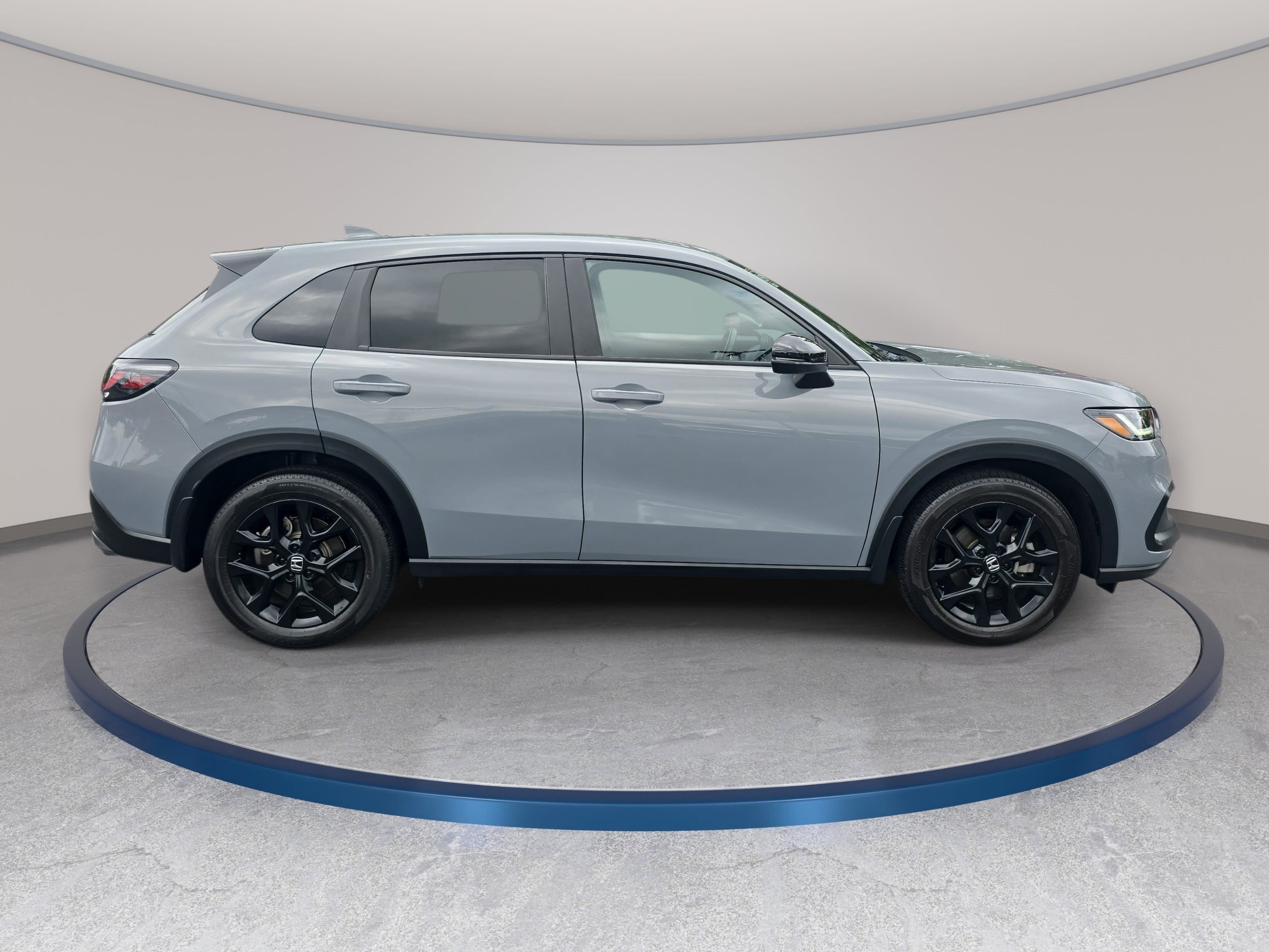 Used 2024 Honda HR-V Sport image 4