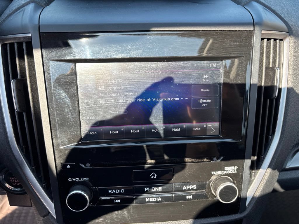 Used 2019 Subaru Forester Premium AWD/4WD image 18