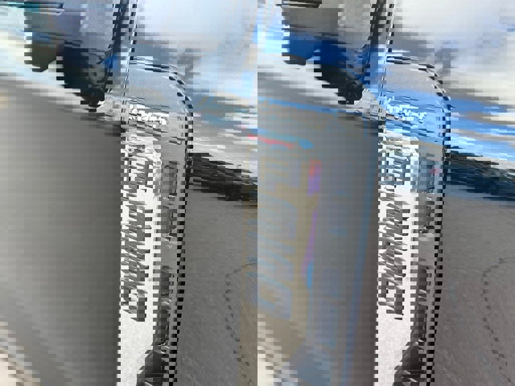 New 2026 Ford F350 Lariat image 3