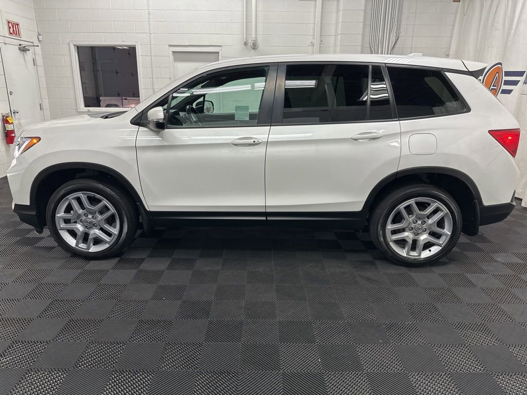 Used 2024 Honda Passport EX-L image 6