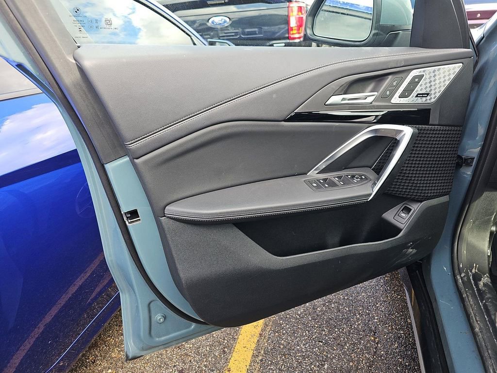 Used 2025 BMW X1 xDrive28i image 12