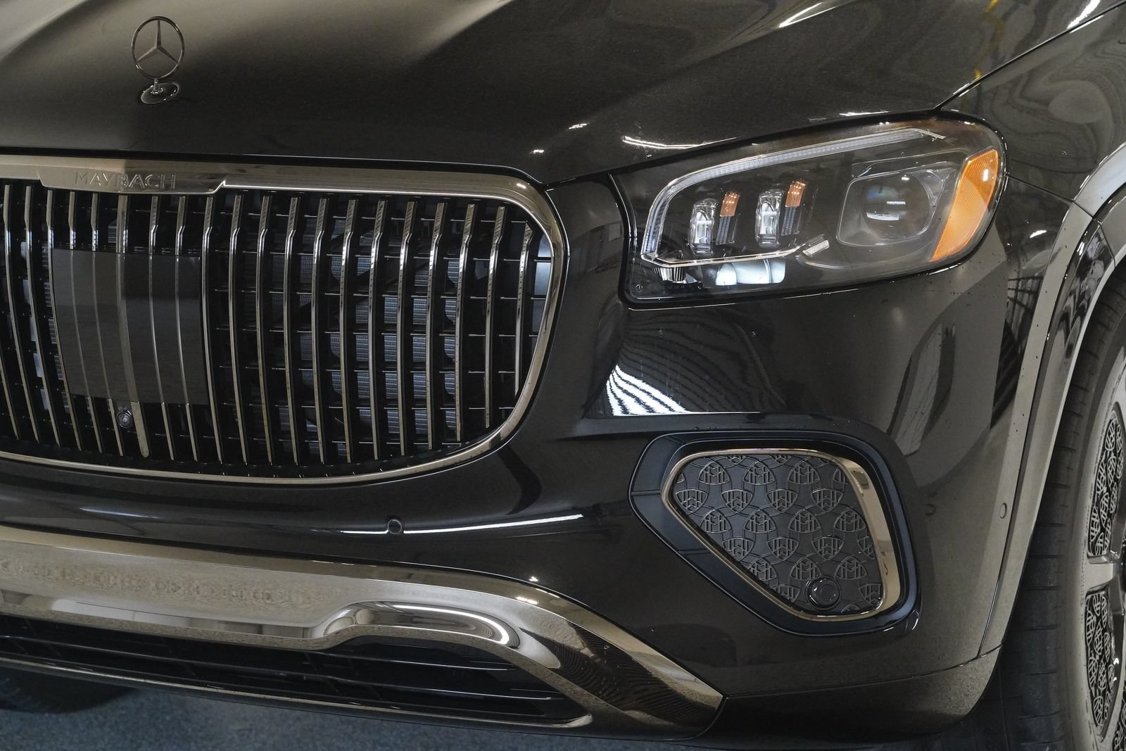 New 2026 Mercedes-Benz Maybach GLS 600 4MATIC image 8