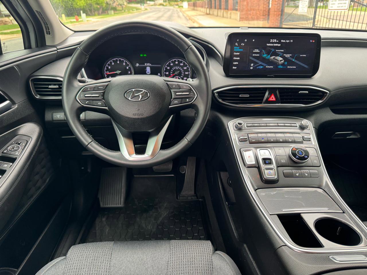 Used 2023 Hyundai Santa Fe SEL AWD/4WD image 5