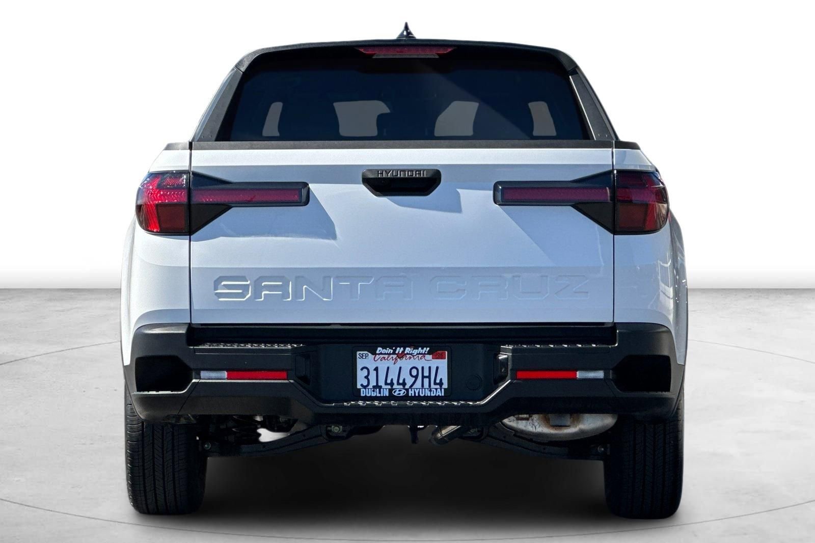 Certified 2025 Hyundai Santa Cruz SE image 6