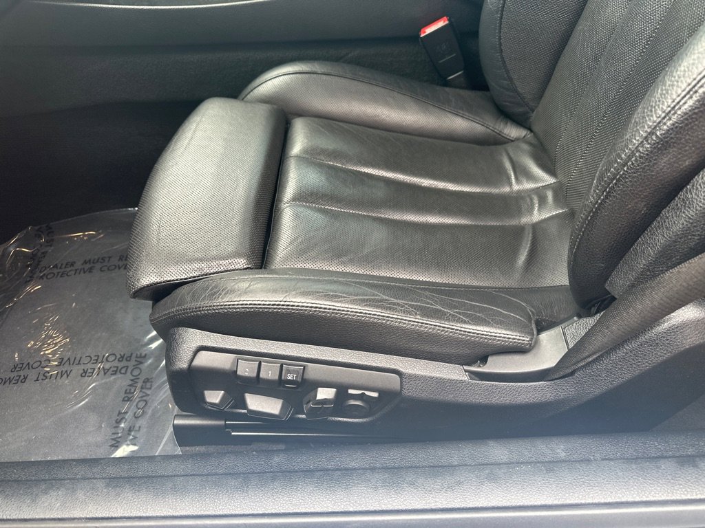 Used 2018 BMW 640i Convertible image 19