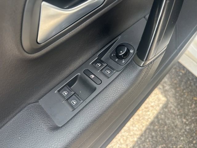 Used 2014 Volkswagen CC Sport image 12