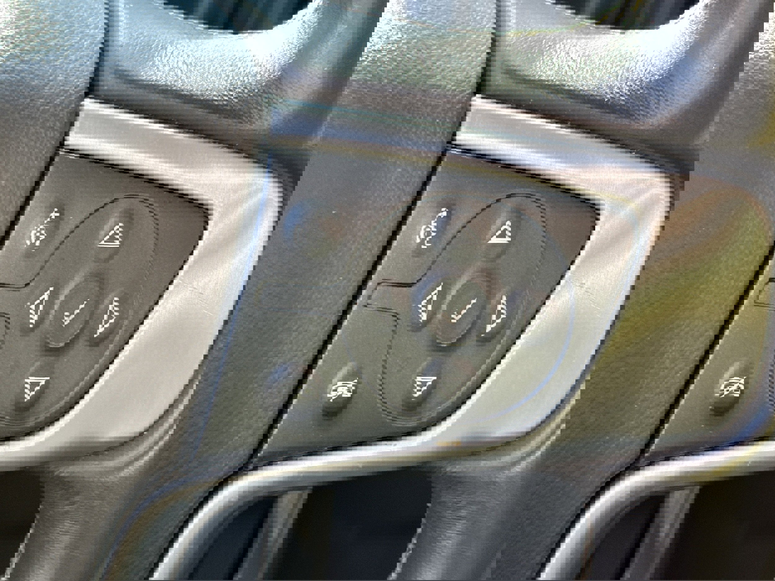 Used 2017 GMC Sierra 1500 SLT w/ SLT Premium Package image 25