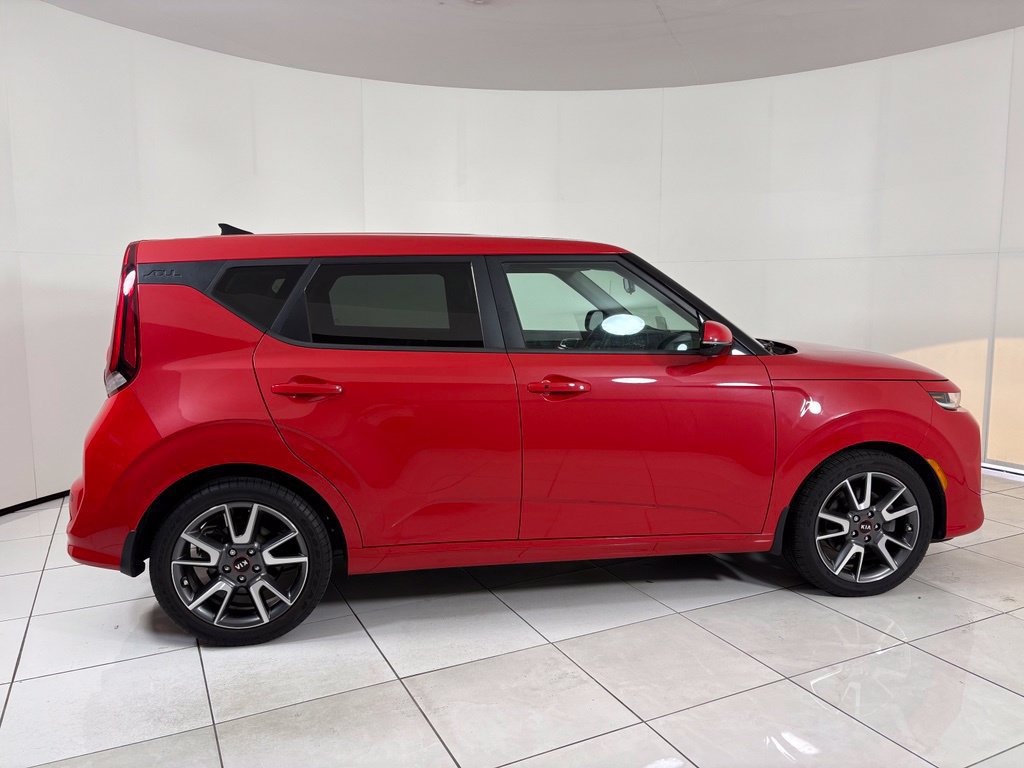 Used 2021 Kia Soul Turbo FWD image 4