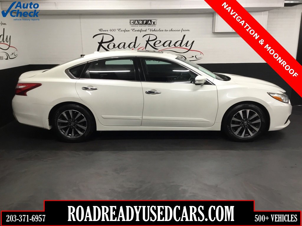 Used 2016 Nissan Altima 2.5 SV w/ Convenience Package