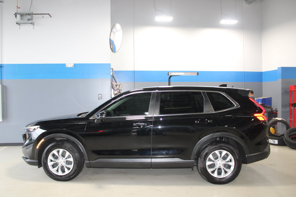 Used 2026 Honda CR-V LX image 9