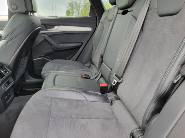 Used 2024 Audi Q5 e Prestige w/ Prestige Package AWD/4WD image 12