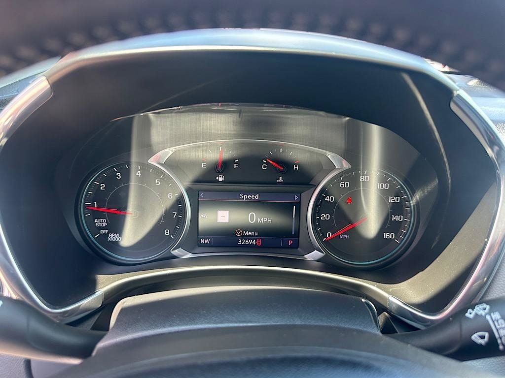 Used 2020 Chevrolet Equinox LT FWD image 21