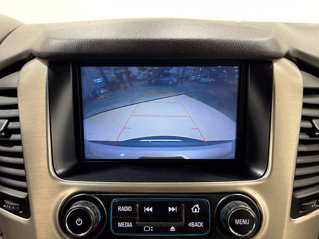 Used 2018 GMC Yukon Denali AWD/4WD image 12
