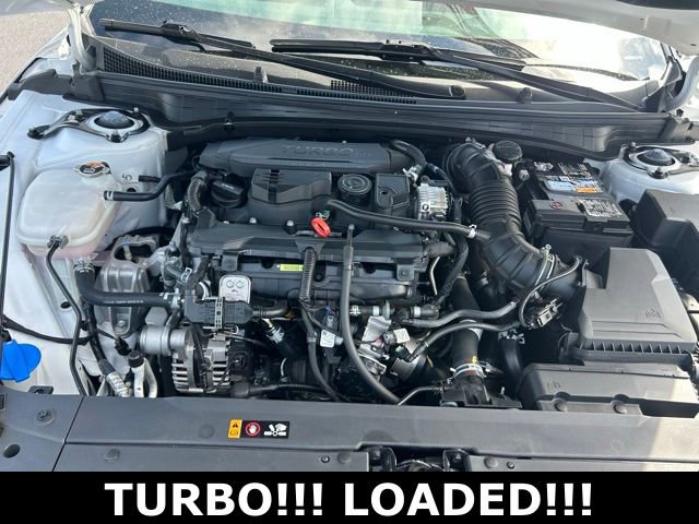 Used 2025 Kia K4 GT-Line Turbo image 14