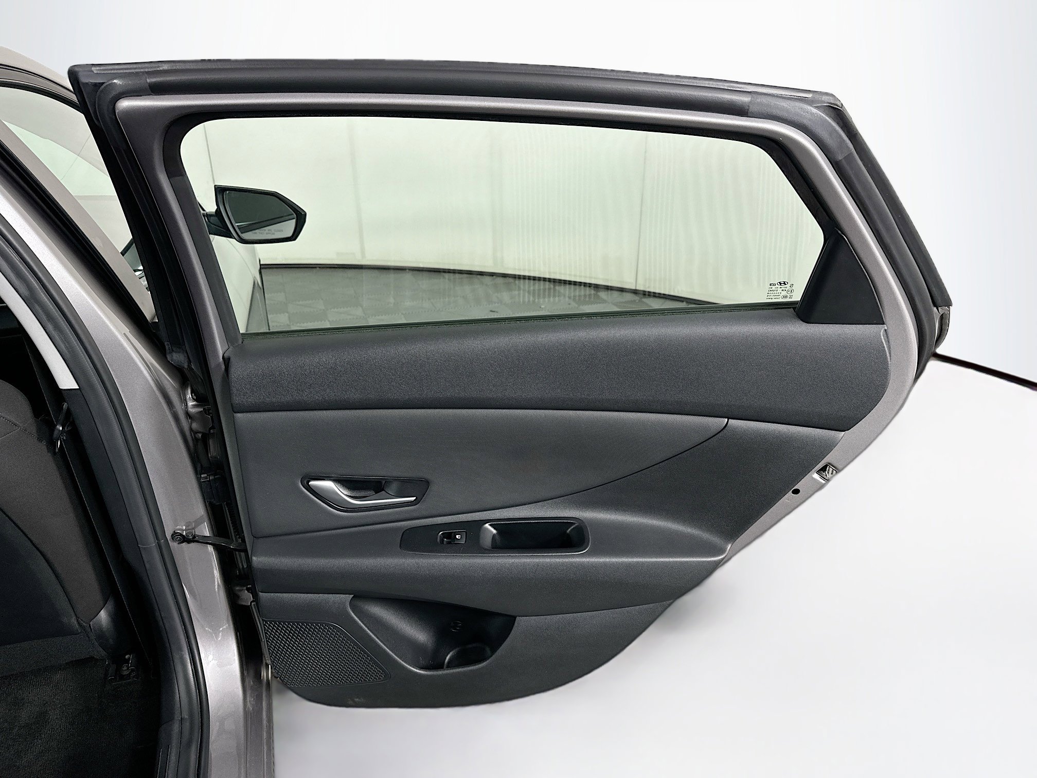 Used 2023 Hyundai Elantra SEL w/ Convenience Package FWD image 30