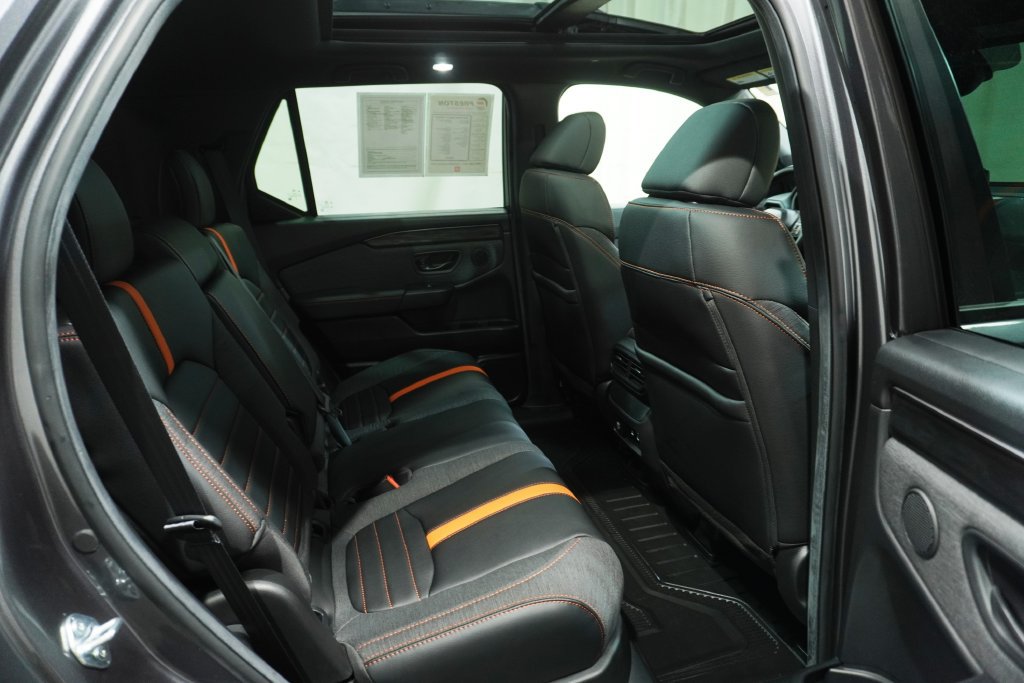 Used 2026 Honda Passport TrailSport image 17